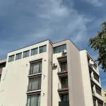 CENTRU UNIRII LUXURY VIP PALMIER apartament 2 camere -terasa exterioara-parcare subterana incalzita privata supravegheata video si securizata dar doar cu rezervare!